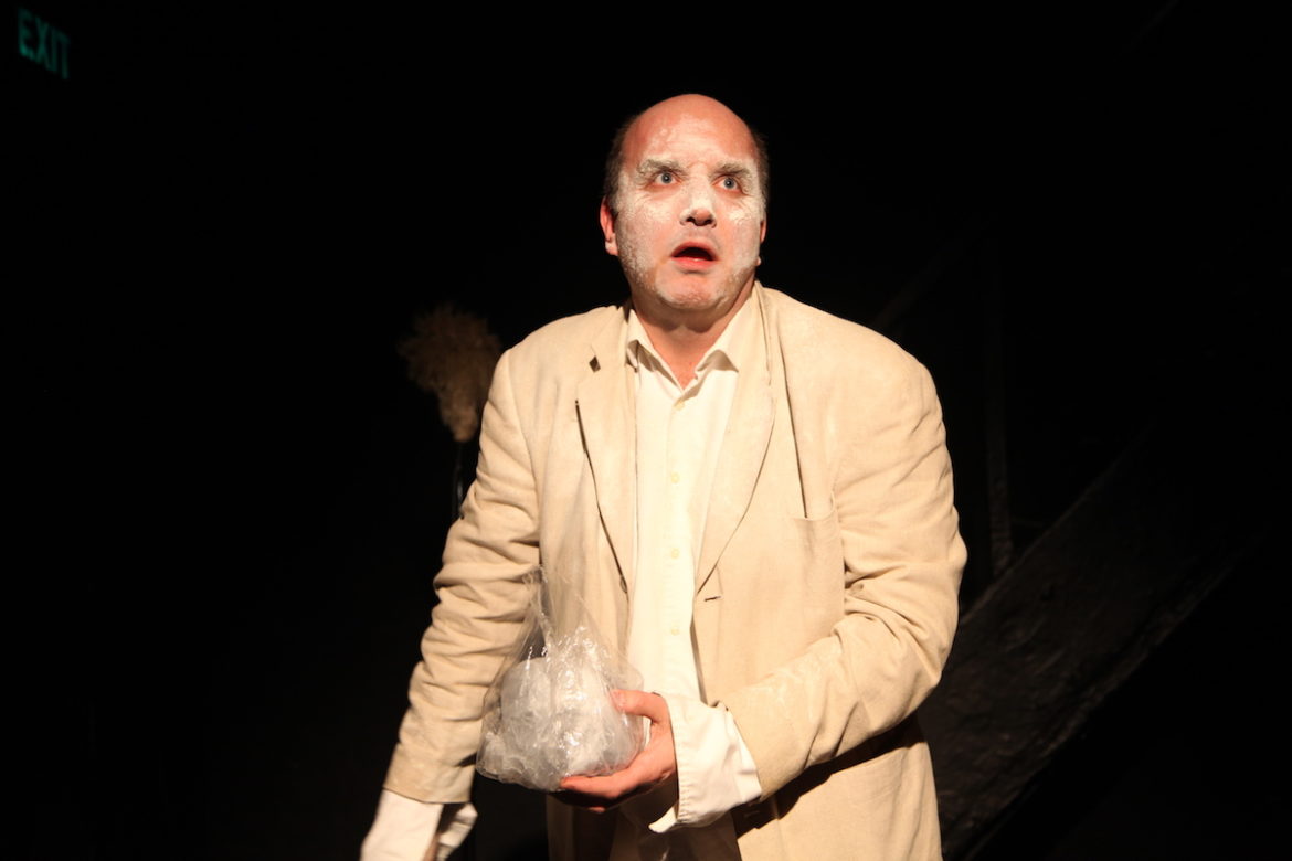 Ben Grant in The Rug. Photo: Mathilde Broudic